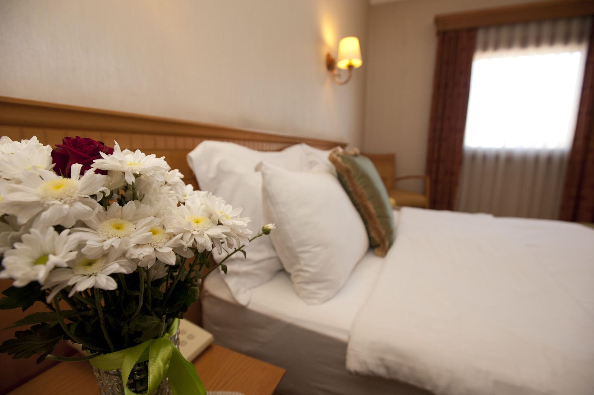 Usta Park Hotel Trabzon Esterno foto